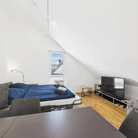 Schicke Neubau-apartments I Zentral I Parkplatz I Aufzug I 1-8 Personen Apartamento *