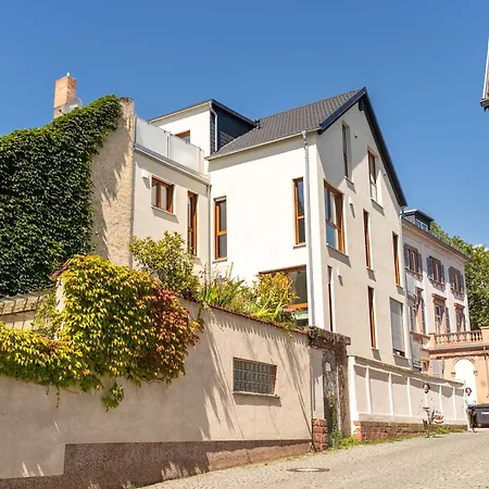 Schicke Neubau-apartments I Zentral I Parkplatz I Aufzug I 1-8 Personen Apartamento