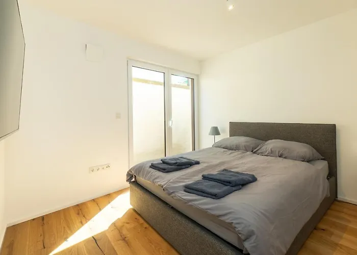 Schicke Neubau-apartments I Zentral I Parkplatz I Aufzug I 1-8 Personen *